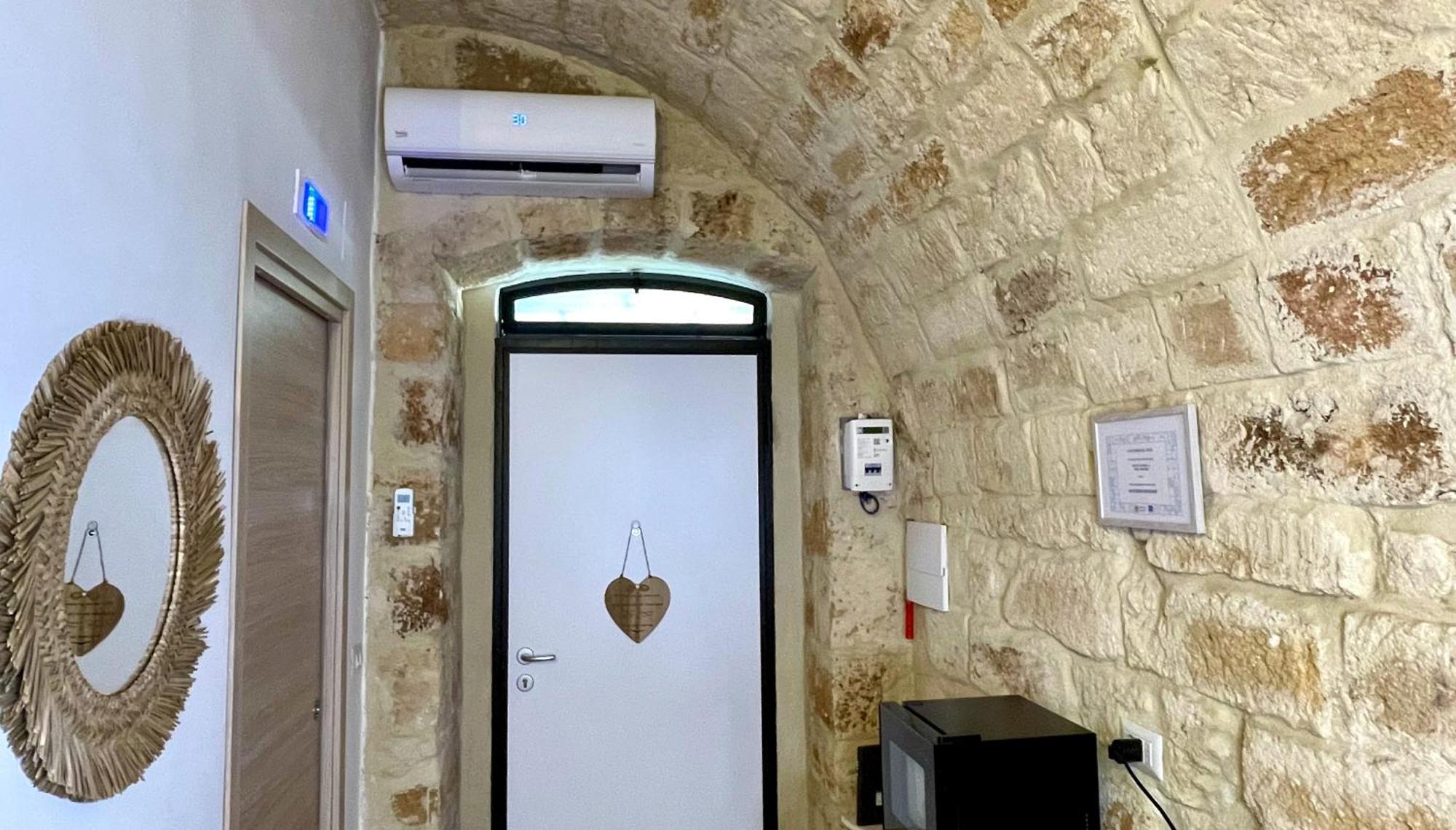 Casa Vacanze A Un Passo Dal Volo Bari Buitenkant foto