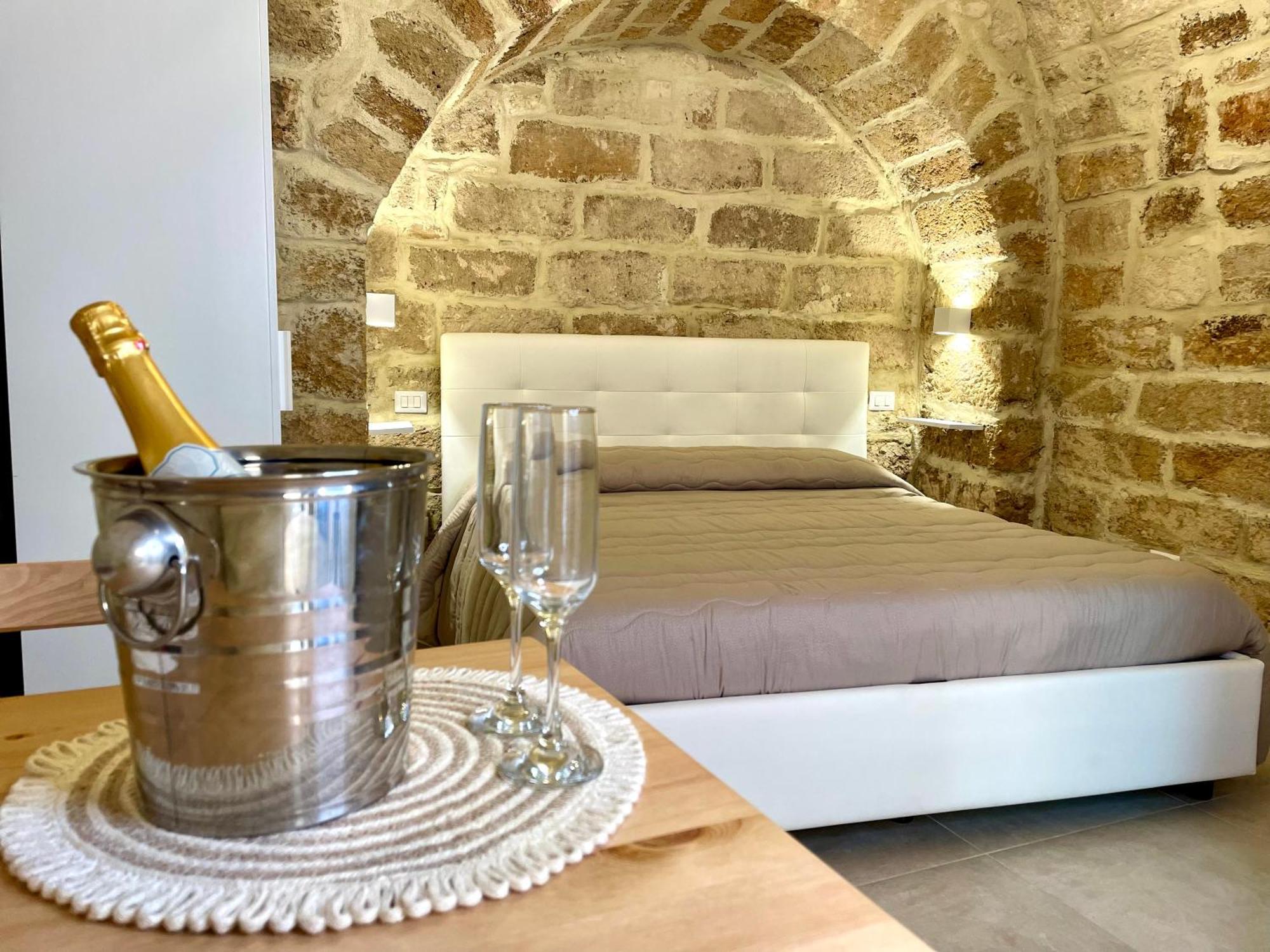 Casa Vacanze A Un Passo Dal Volo Bari Buitenkant foto