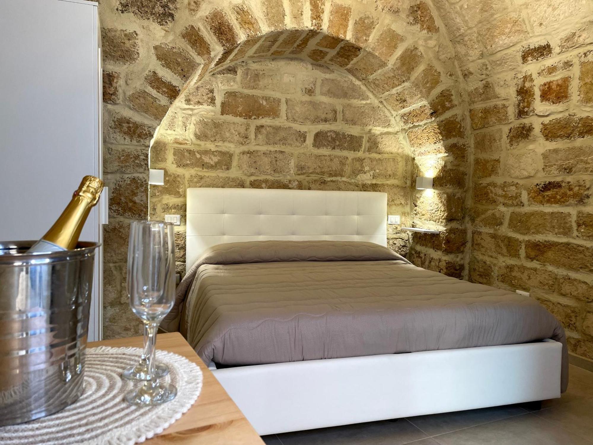 Casa Vacanze A Un Passo Dal Volo Bari Buitenkant foto